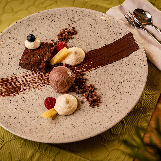 Schokokuchen als Nachspeise im Restaurant METZGERstub'n