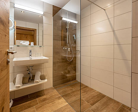 Badezimmer im Landhaus der Metzgerstub'n im Salzburgerland