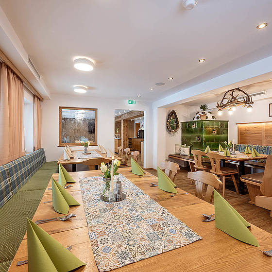 Gedeckter Tisch im Restaurant der Metzgerstubn.